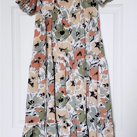 ASTR Floral Puff Sleeve Midi Dress | Pockets | Square Neck | M - Picture 7 of 9